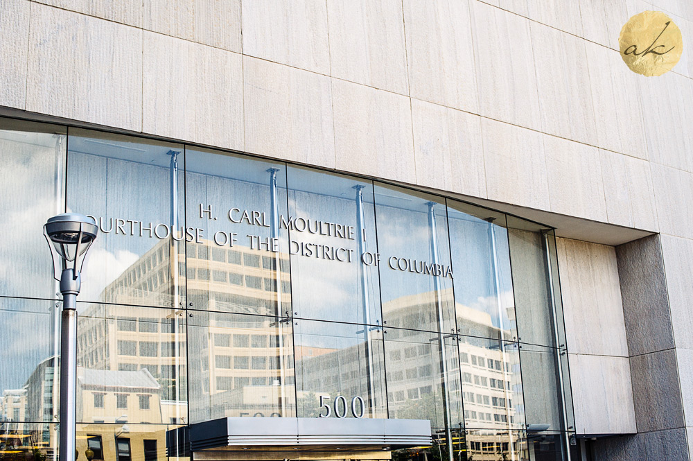 dc elopement photographer at moultrie courthouse