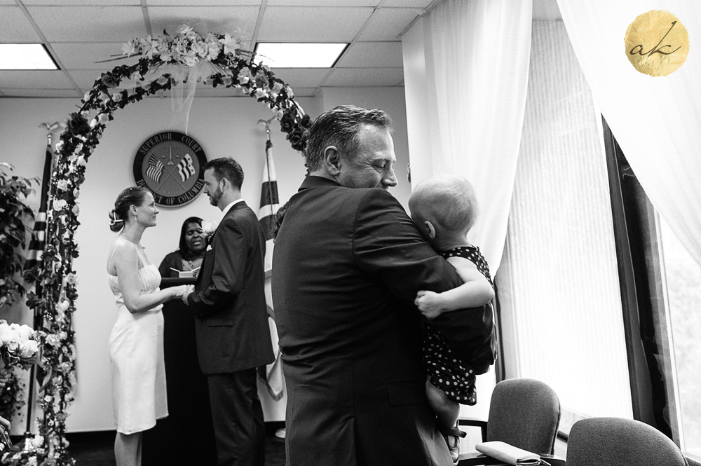 dc elopement photographer at moultrie courthouse